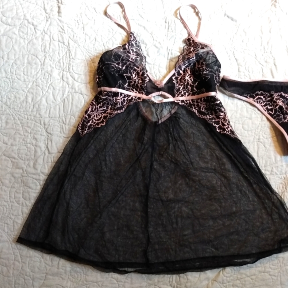 NWOT Adoreme Dayzee sheer baby doll set, S